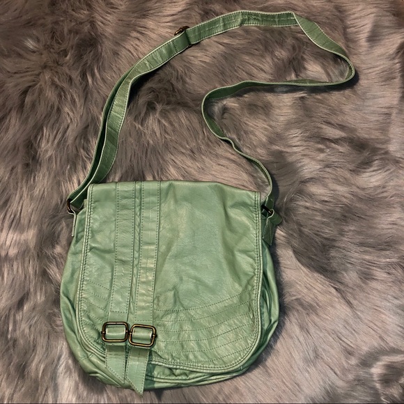 Lulu's Bags Lulu Mint Green Crossbody Purse Euc Poshmark